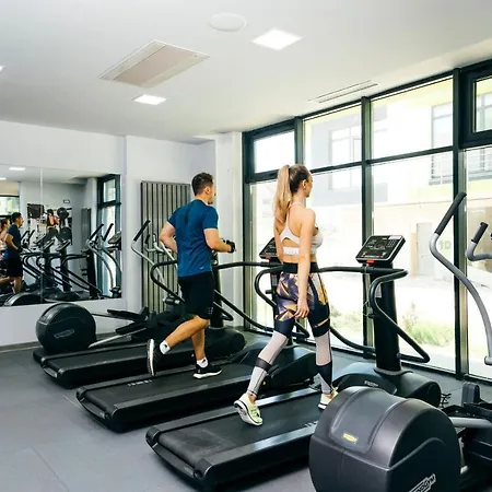 Seaside - Pool & Appartement Năvodari