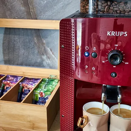 דירה Seaside - Pool & Năvodari