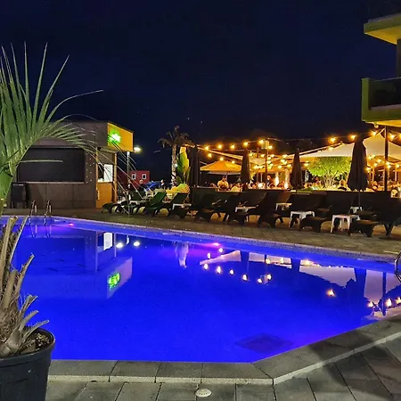 Seaside - Pool & * Năvodari