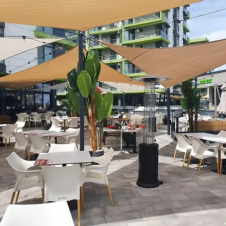 Seaside - Pool & * Năvodari