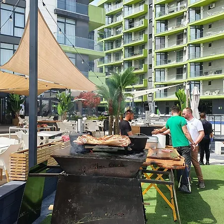 Apartmán Seaside - Pool & Năvodari