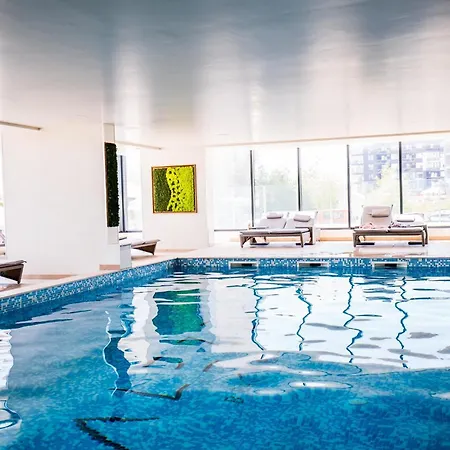 Seaside - Pool & Năvodari