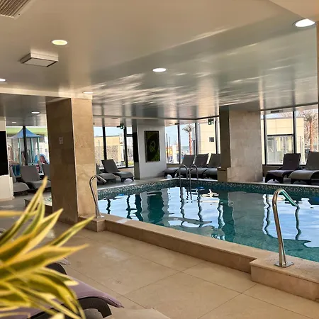 Seaside - Pool &