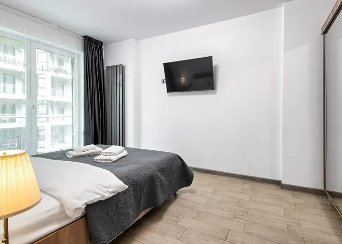 Seaside - Pool & Lejlighed *