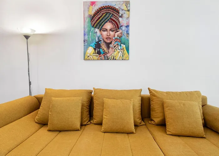 Seaside - Pool & Năvodari