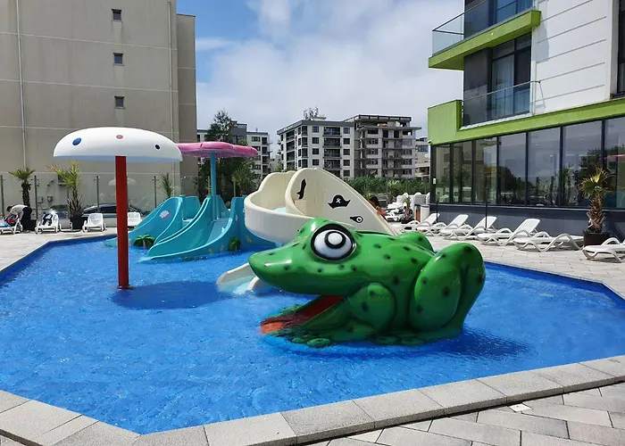 Seaside - Pool & Lejlighed *