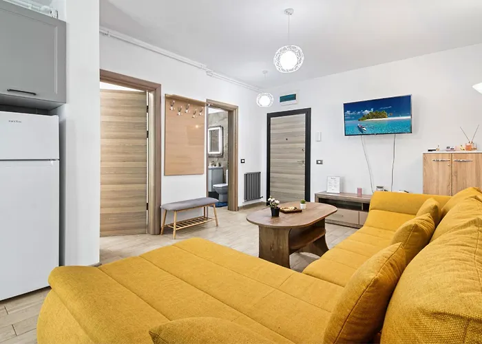 Seaside - Pool & Lejlighed