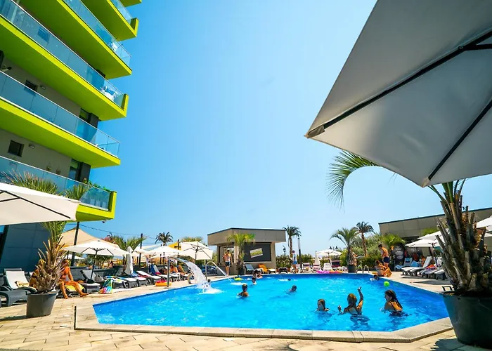 Seaside - Pool & Lejlighed *